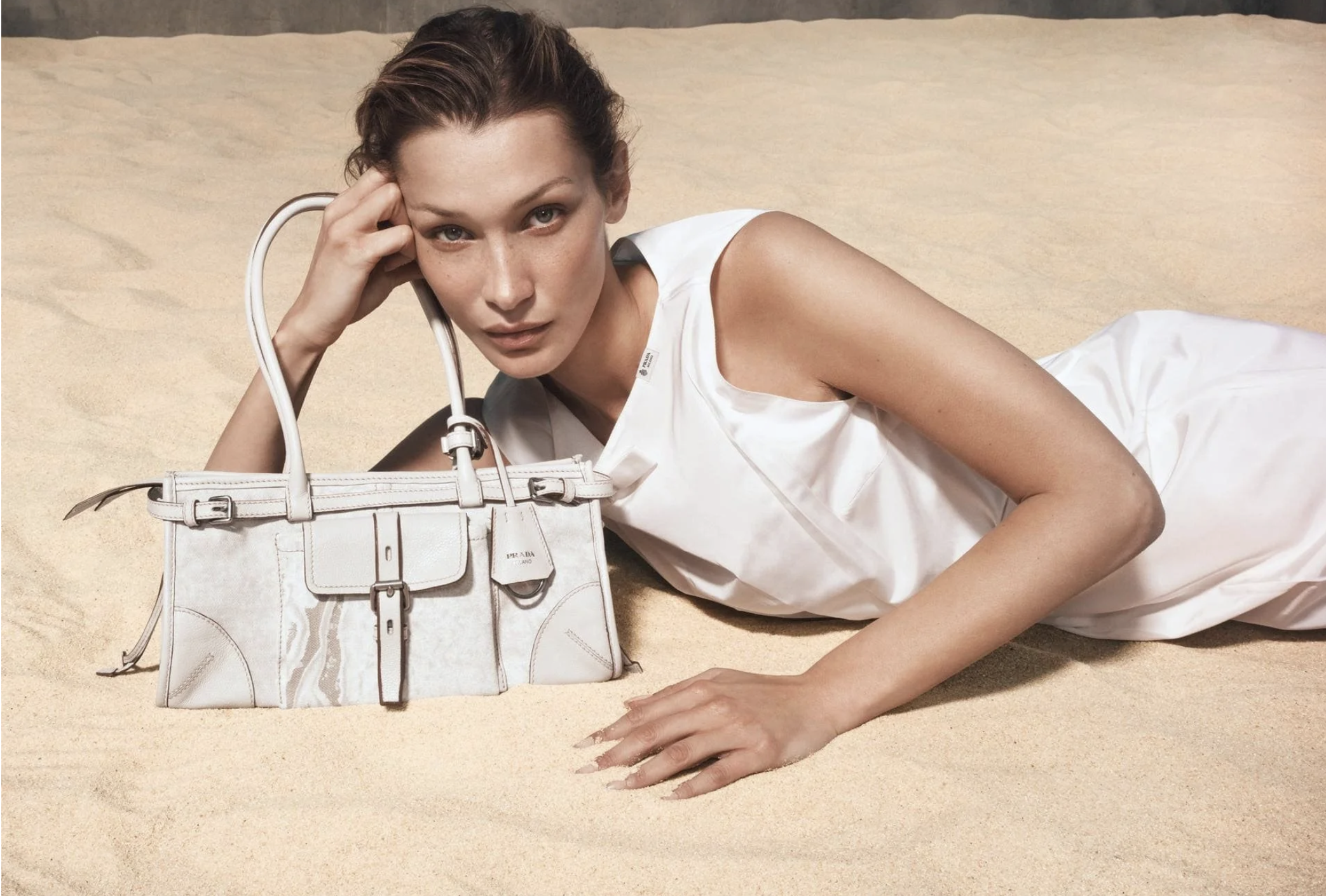 PRADA カタログ ミラノ　プラダ　希少 Prada Is Poised for VIC Brainiac Status and The Prada Days of